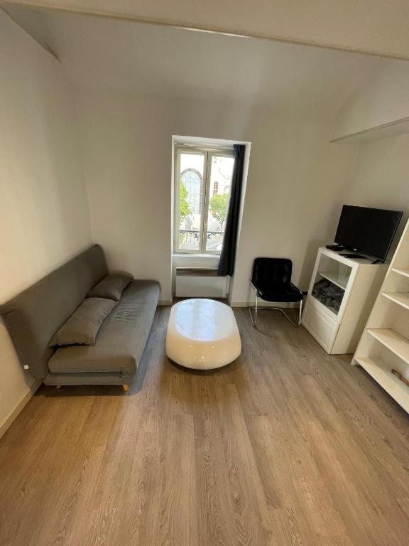 Appartements Sympas Et Confortables Proche De Paris Nanterre Exteriör bild